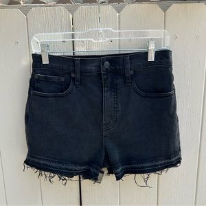 Madewell High Rise Black Released Frayed Hem Shorts. Size 27